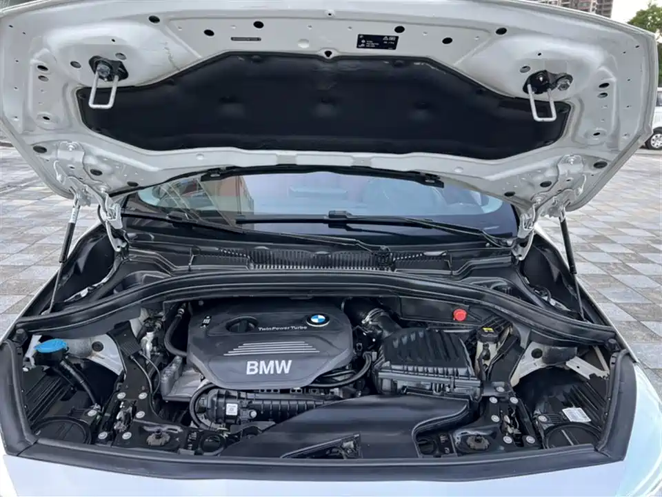 BMW 2 series station wagon