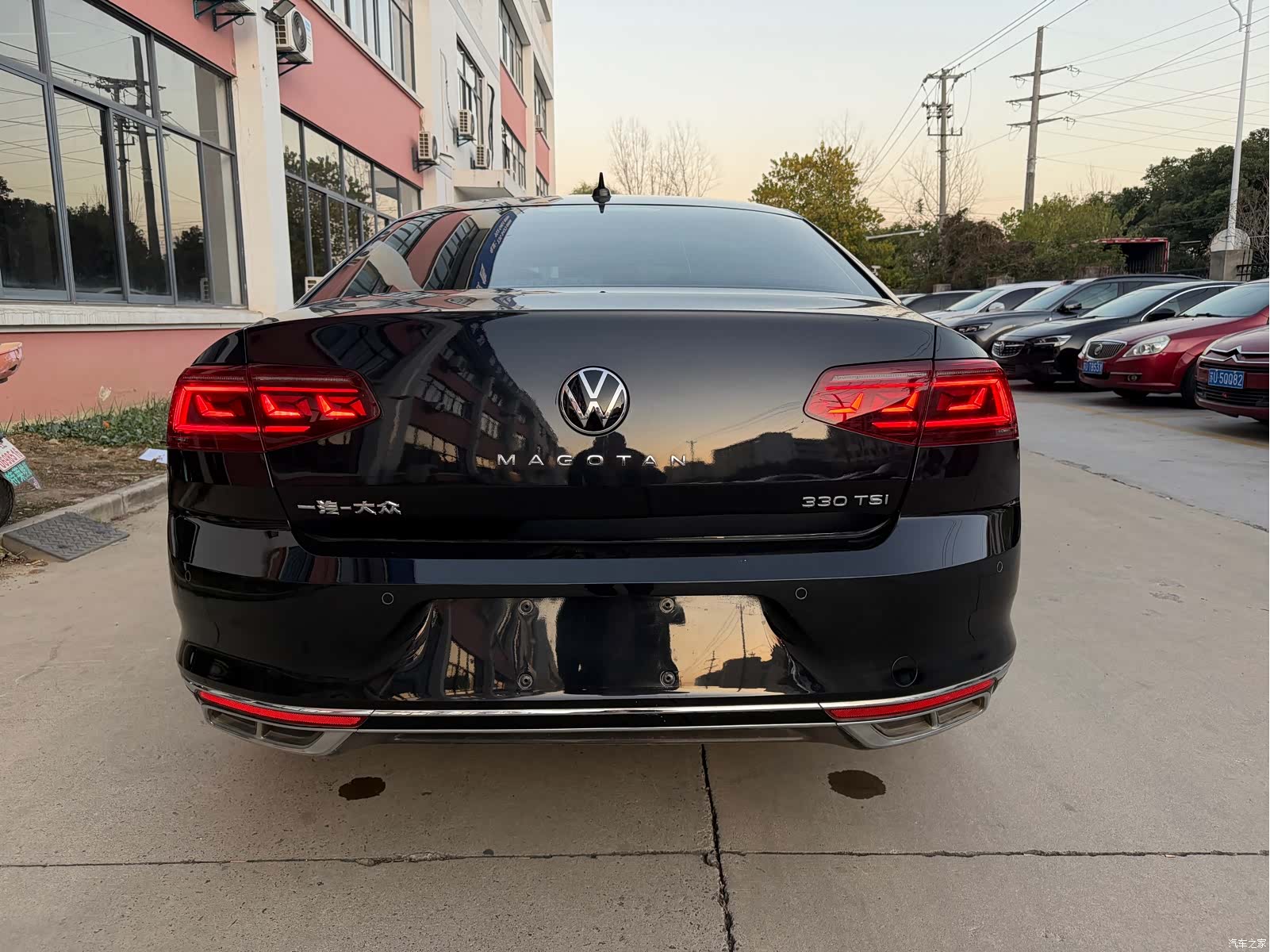 Volkswagen Magotan, 2023 16
