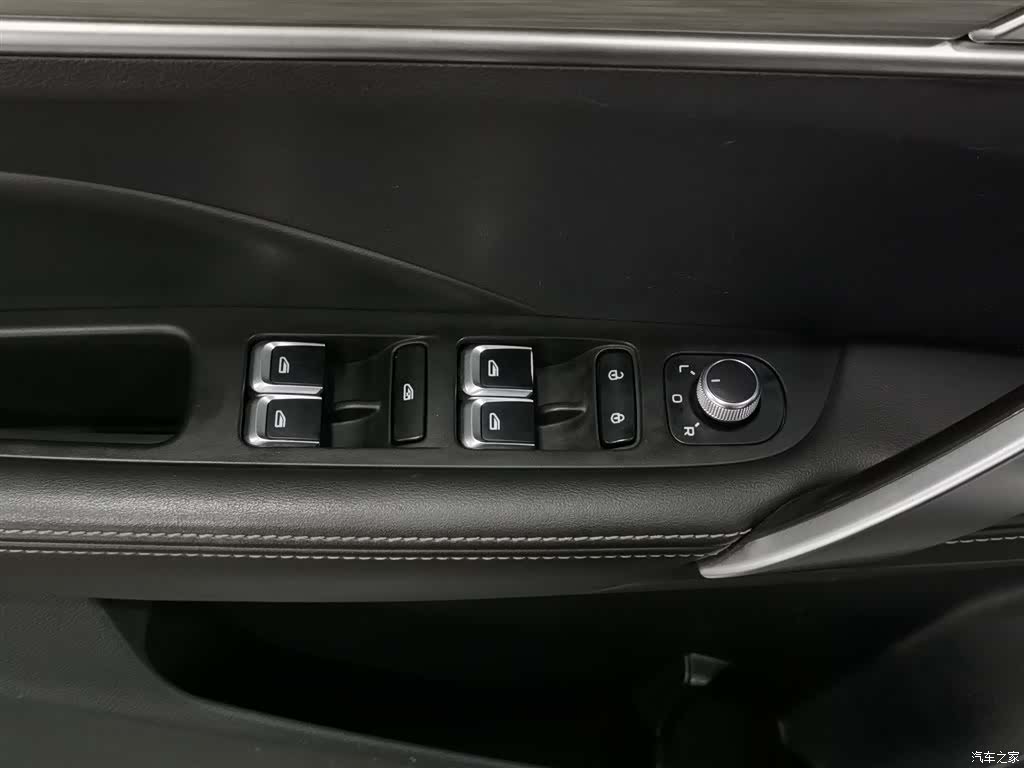 Geely Coolray, 2020 9