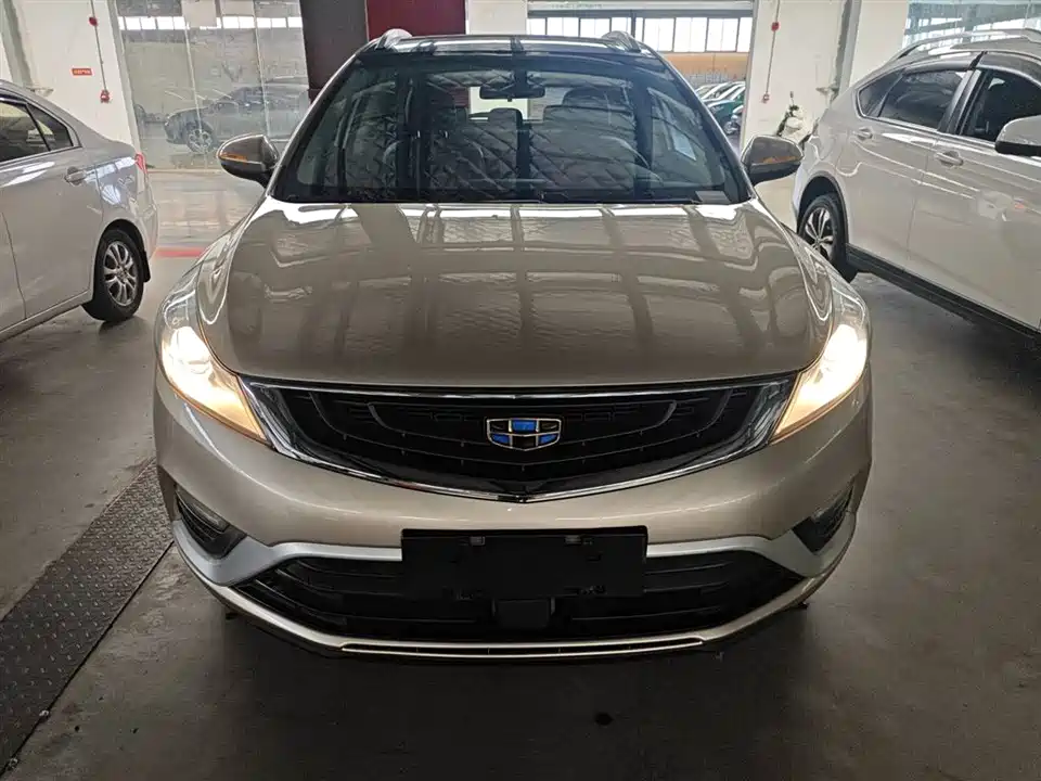 Geely Emgrand GS