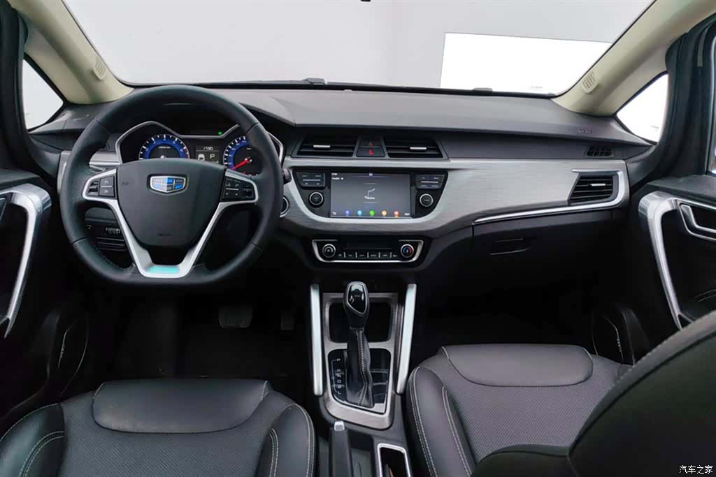Geely X3, 2018 12