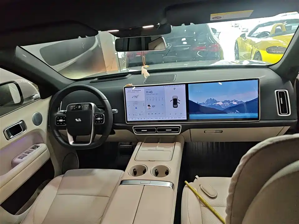 Li Auto Ideal L6