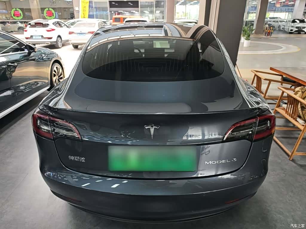 Tesla Model 3, 2020 6