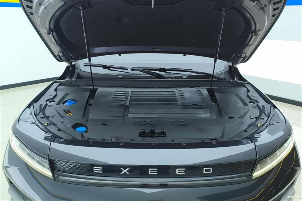 Exeed C-DM, 2023 10