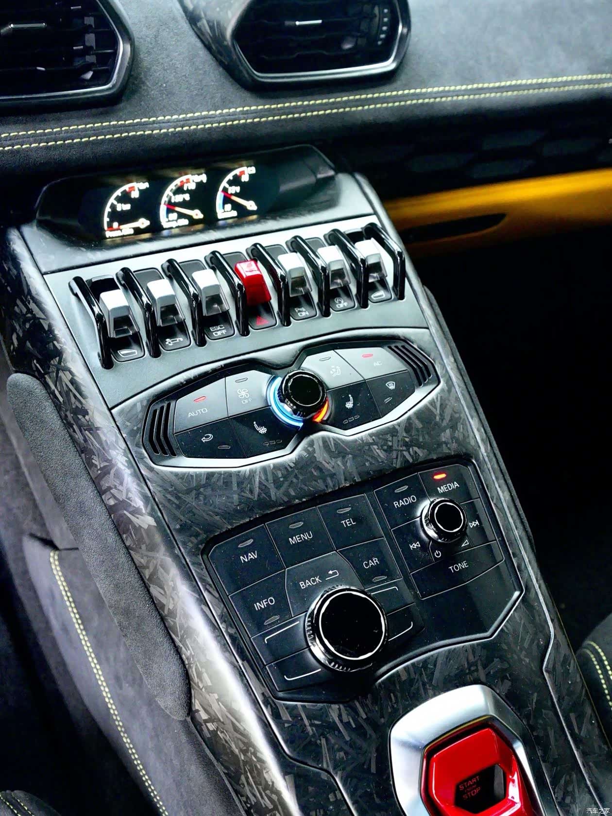 Lamborghini Huracán, 2014 7