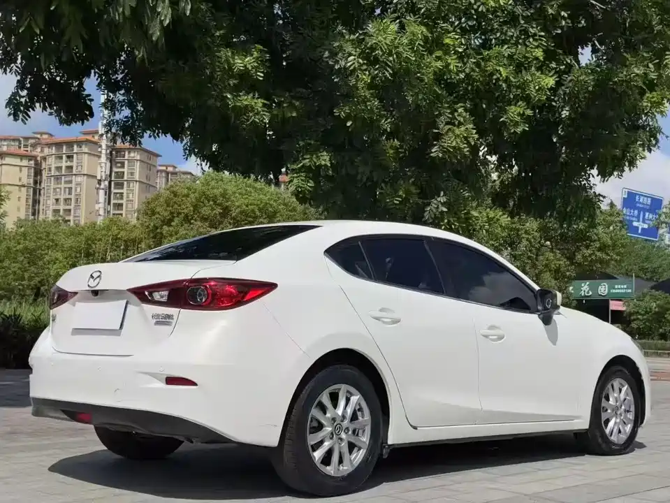 Mazda 3 Angkesaila