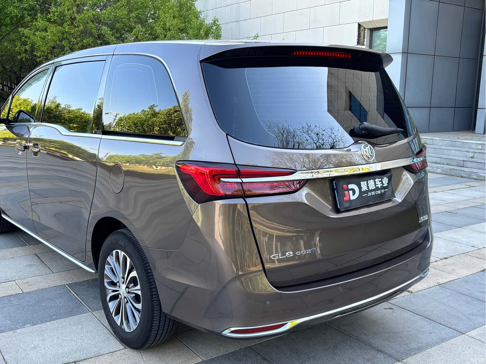 Buick GL8, 2022 9