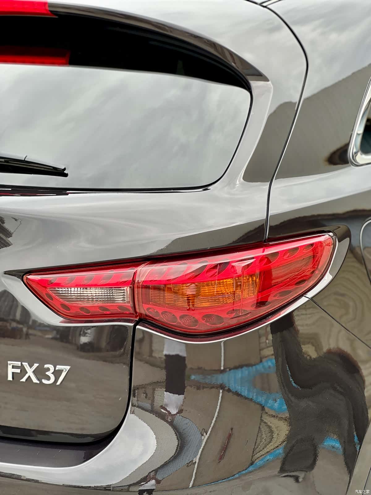 Infiniti FX37, 2012 43