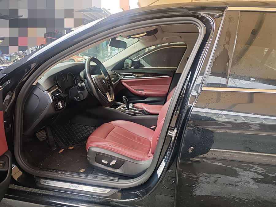 BMW 5 Series 2018, фото 6