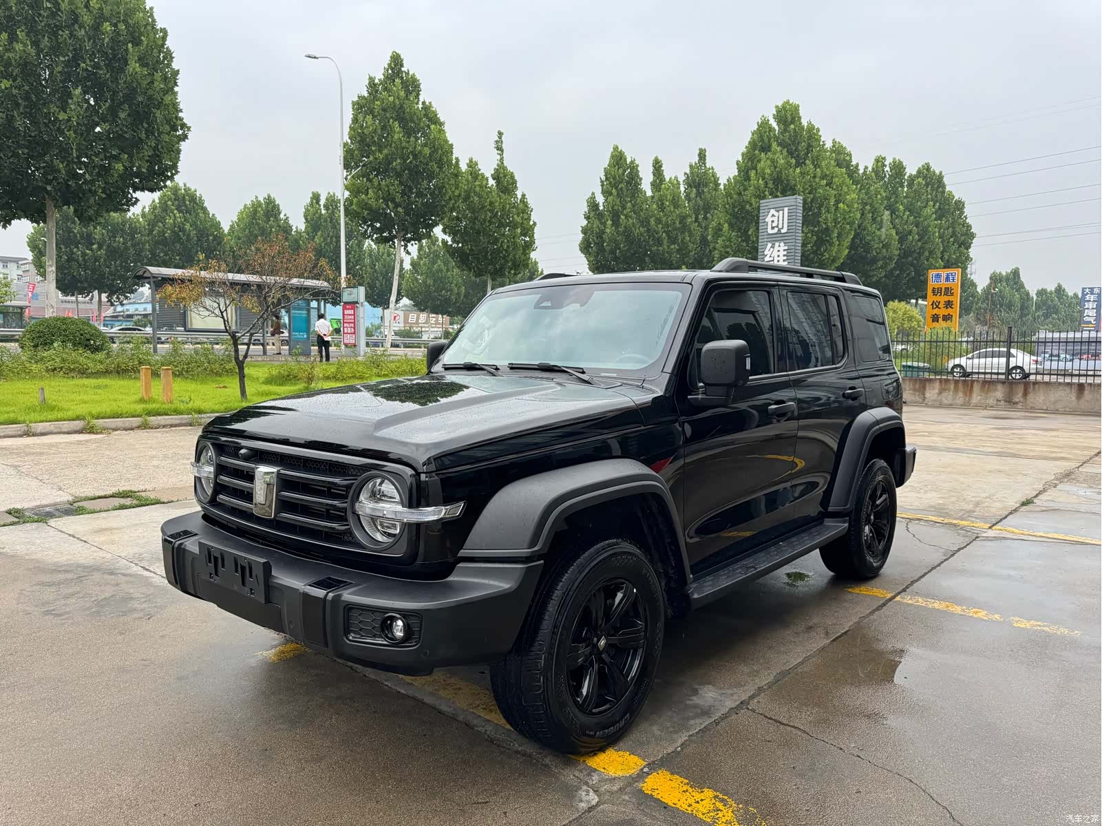 Tank 300, 2023 1