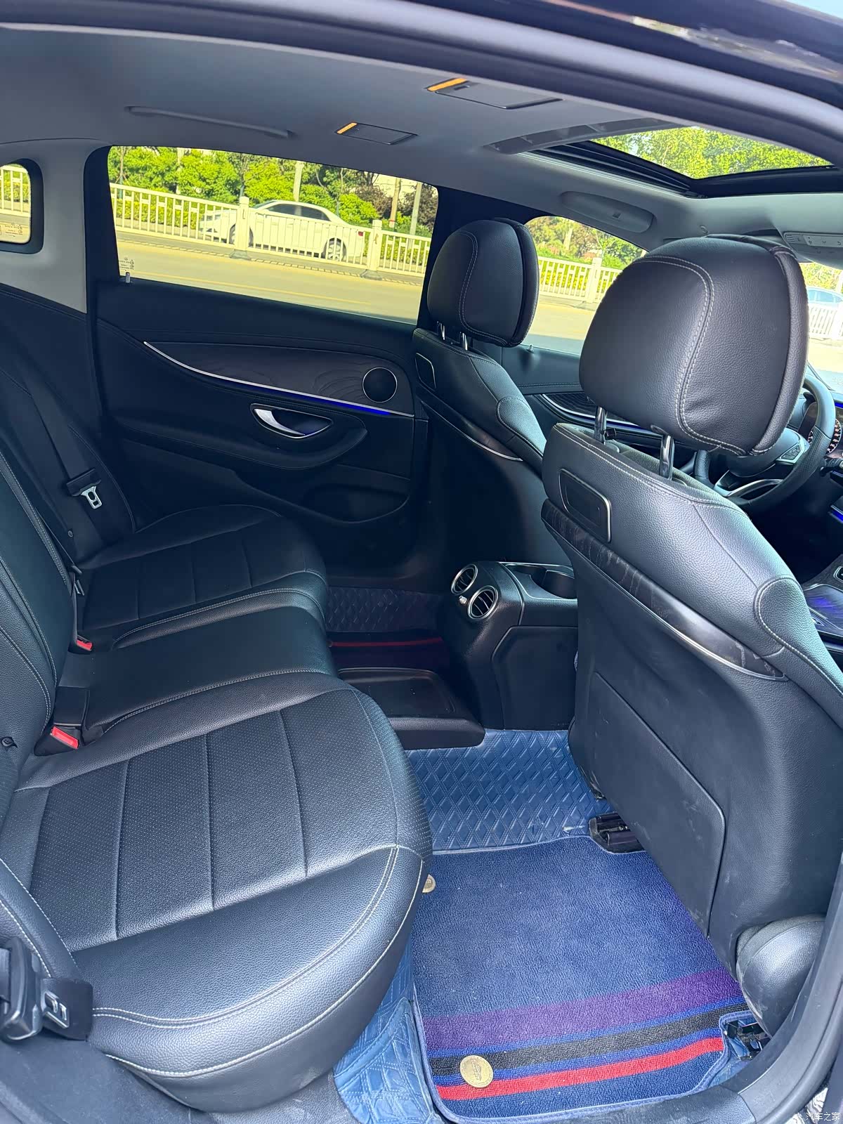 Mercedes-Benz E-Class, 2016 10