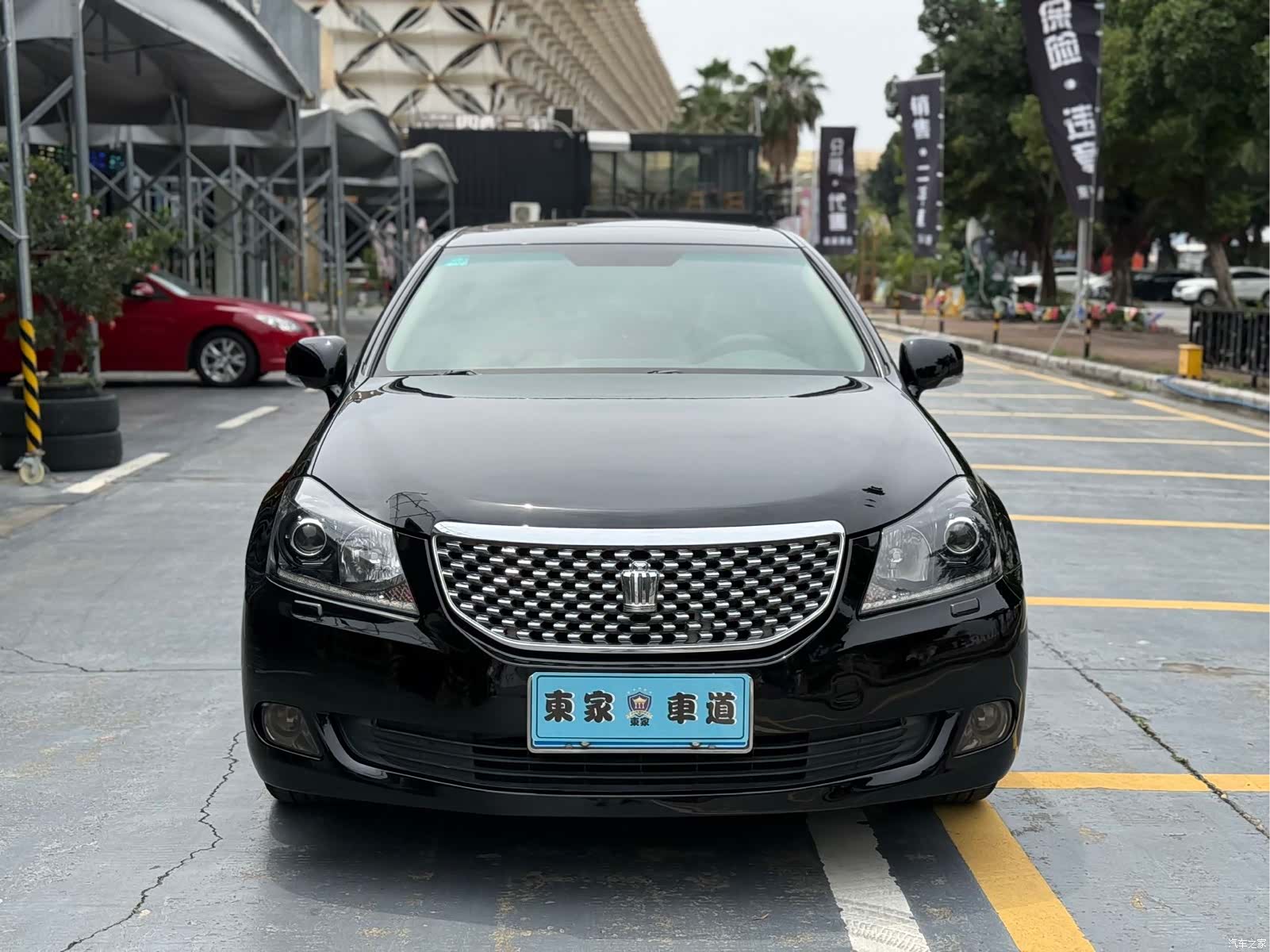 Toyota Crown, 2011 2