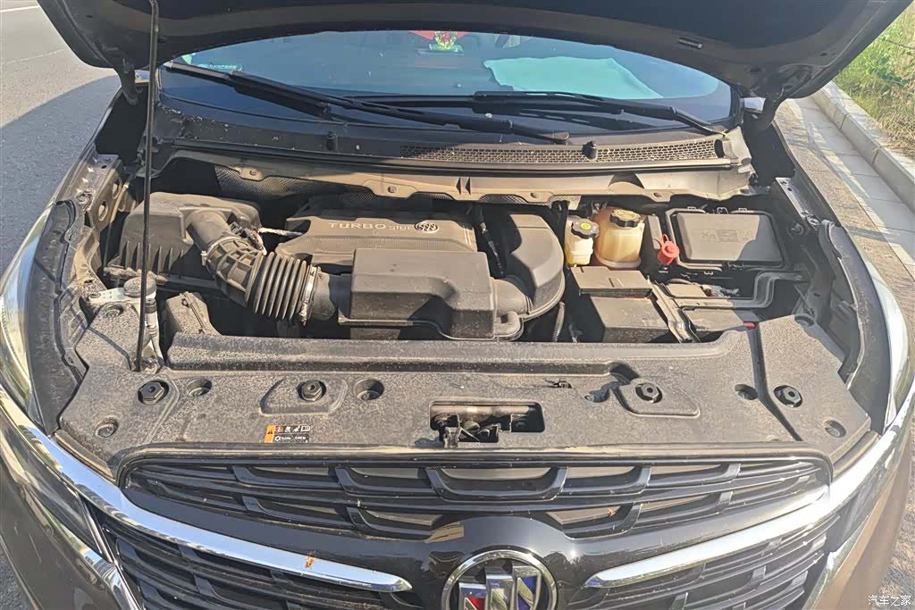 Buick GL8, 2021 10