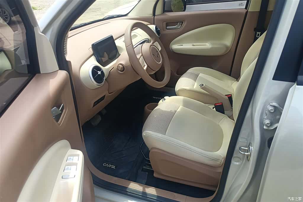 Wuling MINIEV, 2025 9