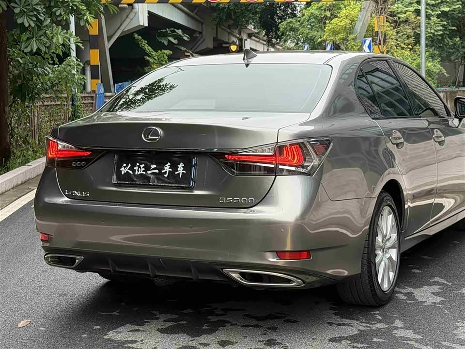 Lexus GS