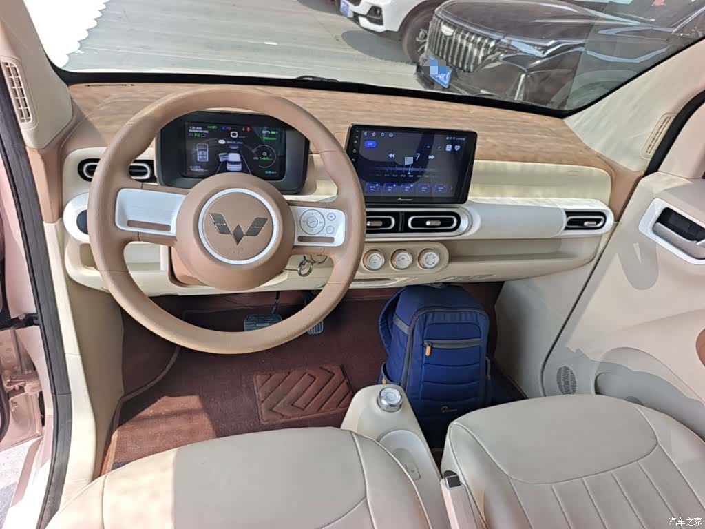 Wuling MINIEV, 2025 10