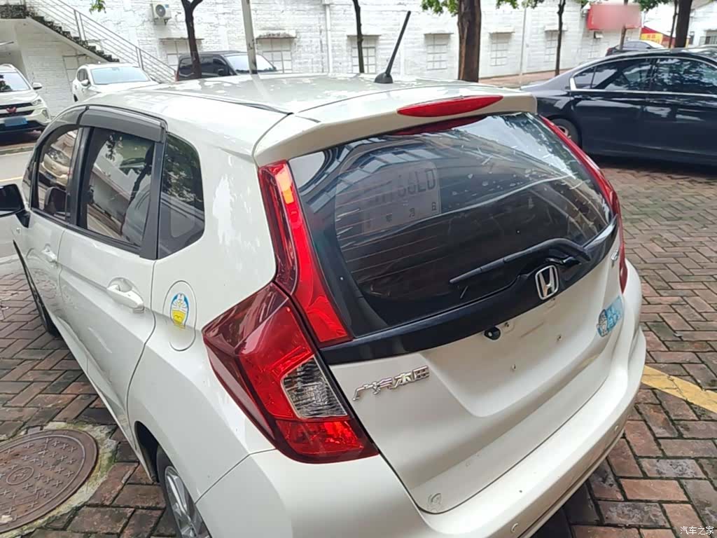 Honda Fit, 2018 все фото