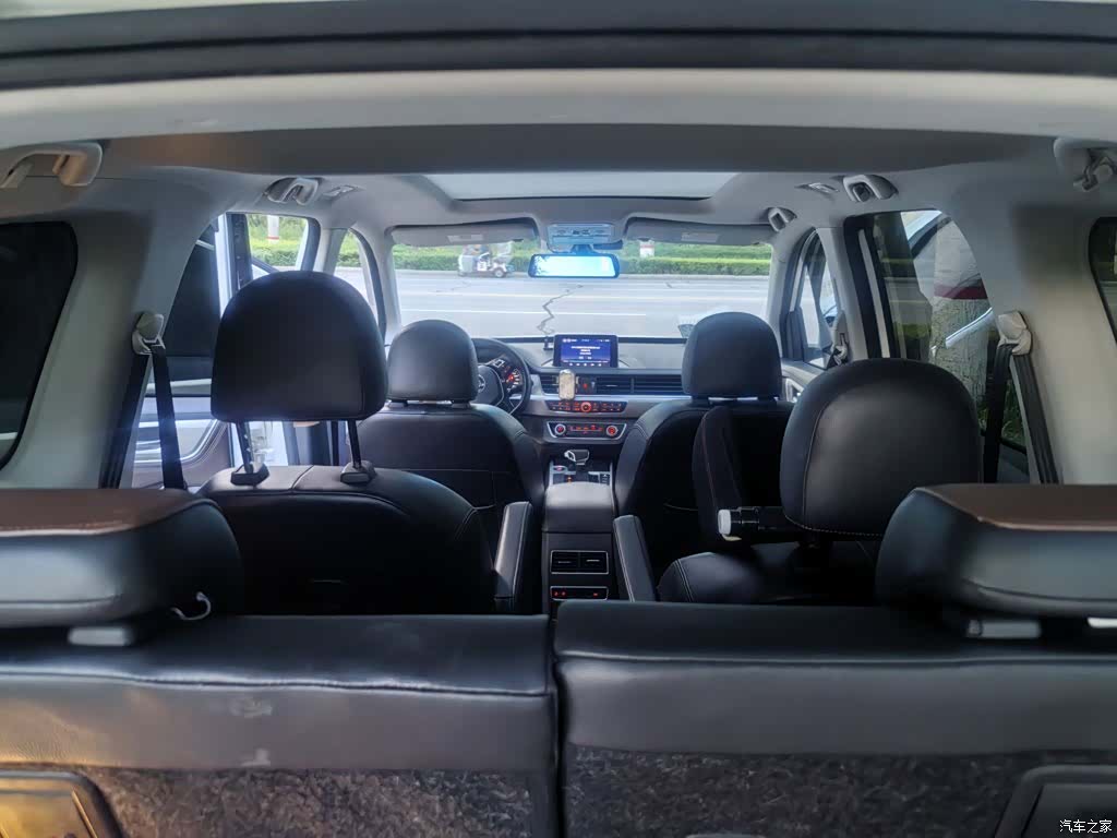 DongFeng X6, 2017 16
