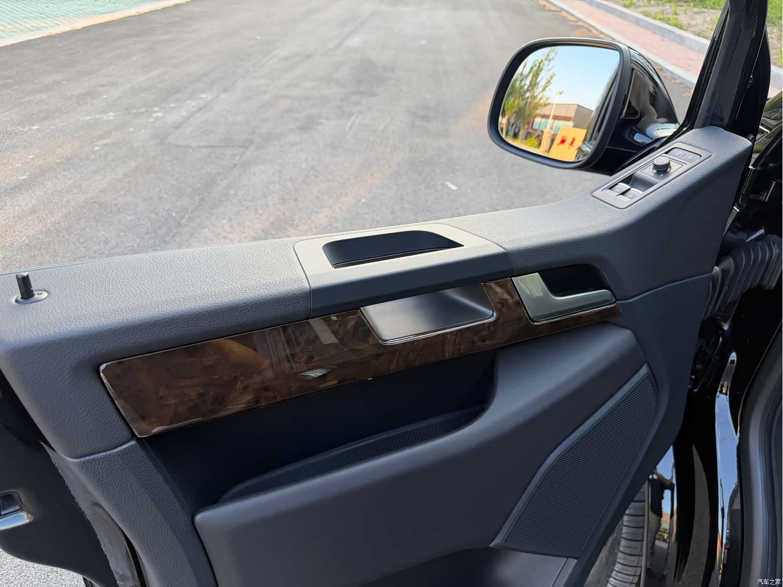 Volkswagen 7, 2020 16