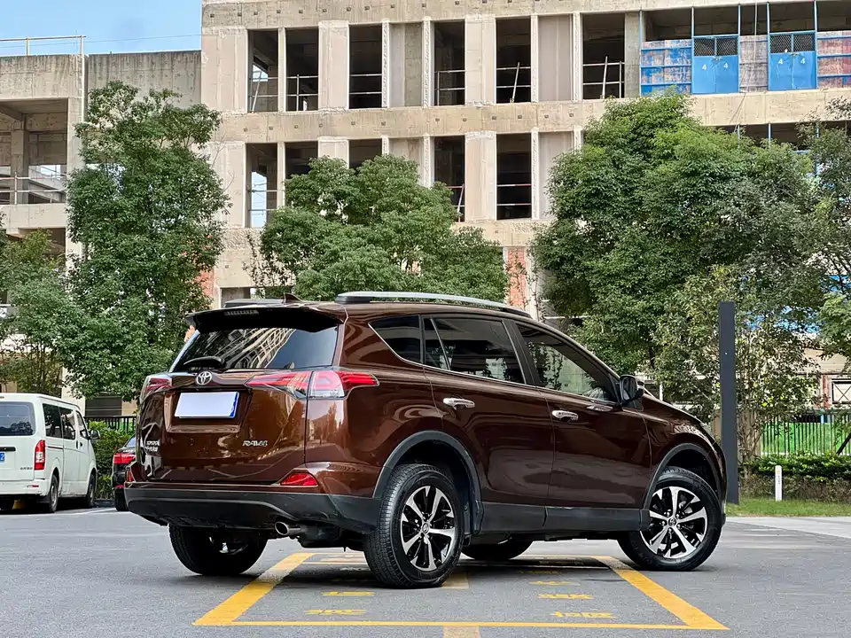Toyota RAV4 Rongfang