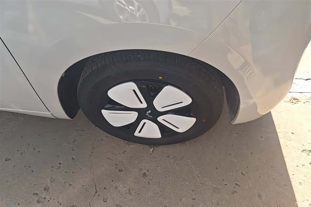 Wuling MINIEV, 2025 6