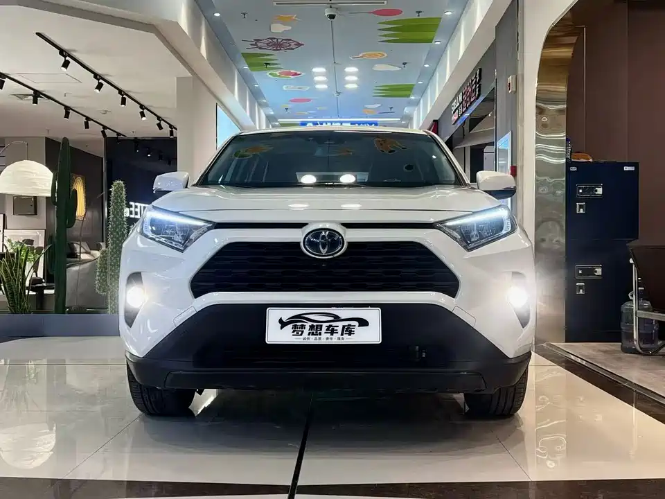 Toyota RAV4 Rongfang