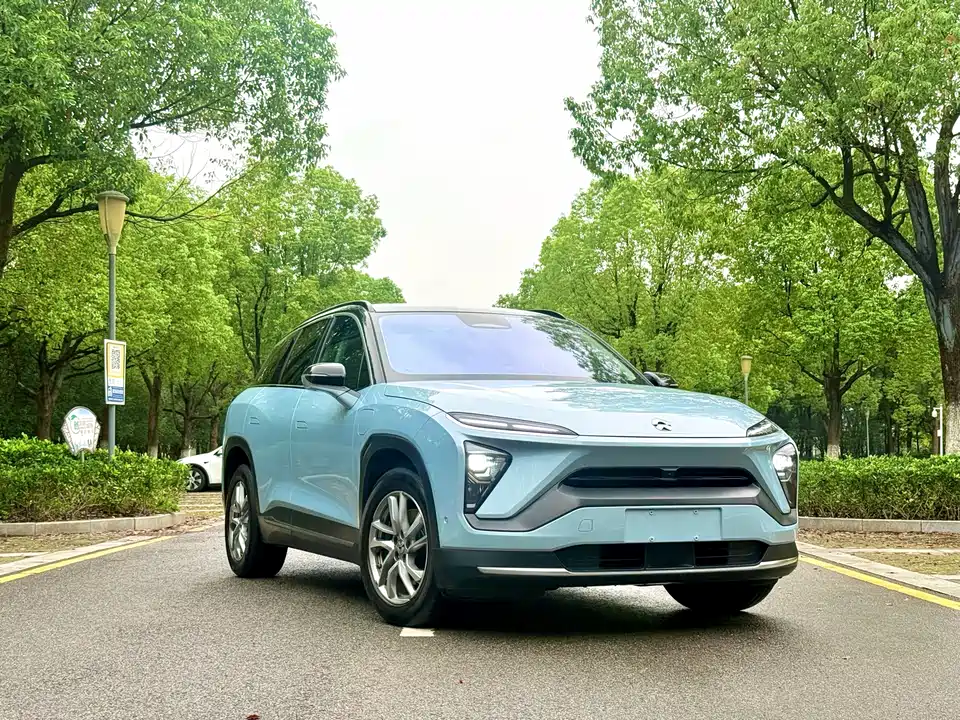 NIO ES6