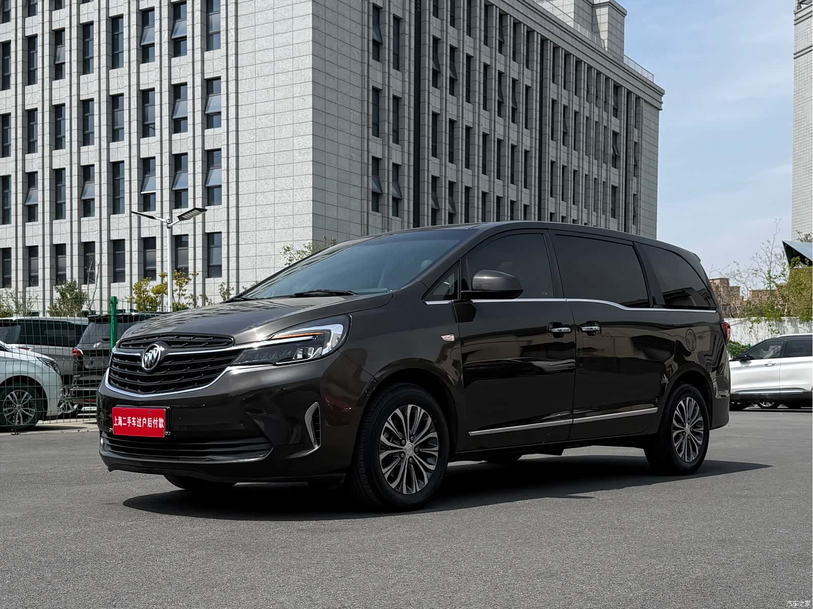 Buick GL8, 2022 2