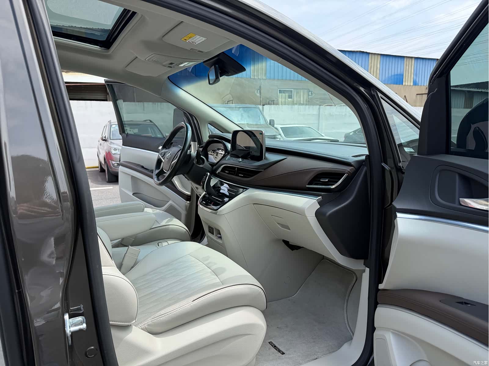 Buick GL8, 2022 14