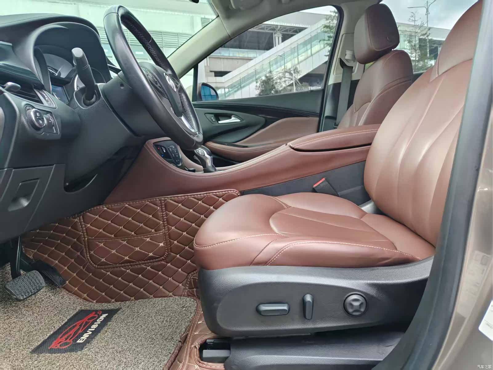 Buick Envision Plus, 2019 4