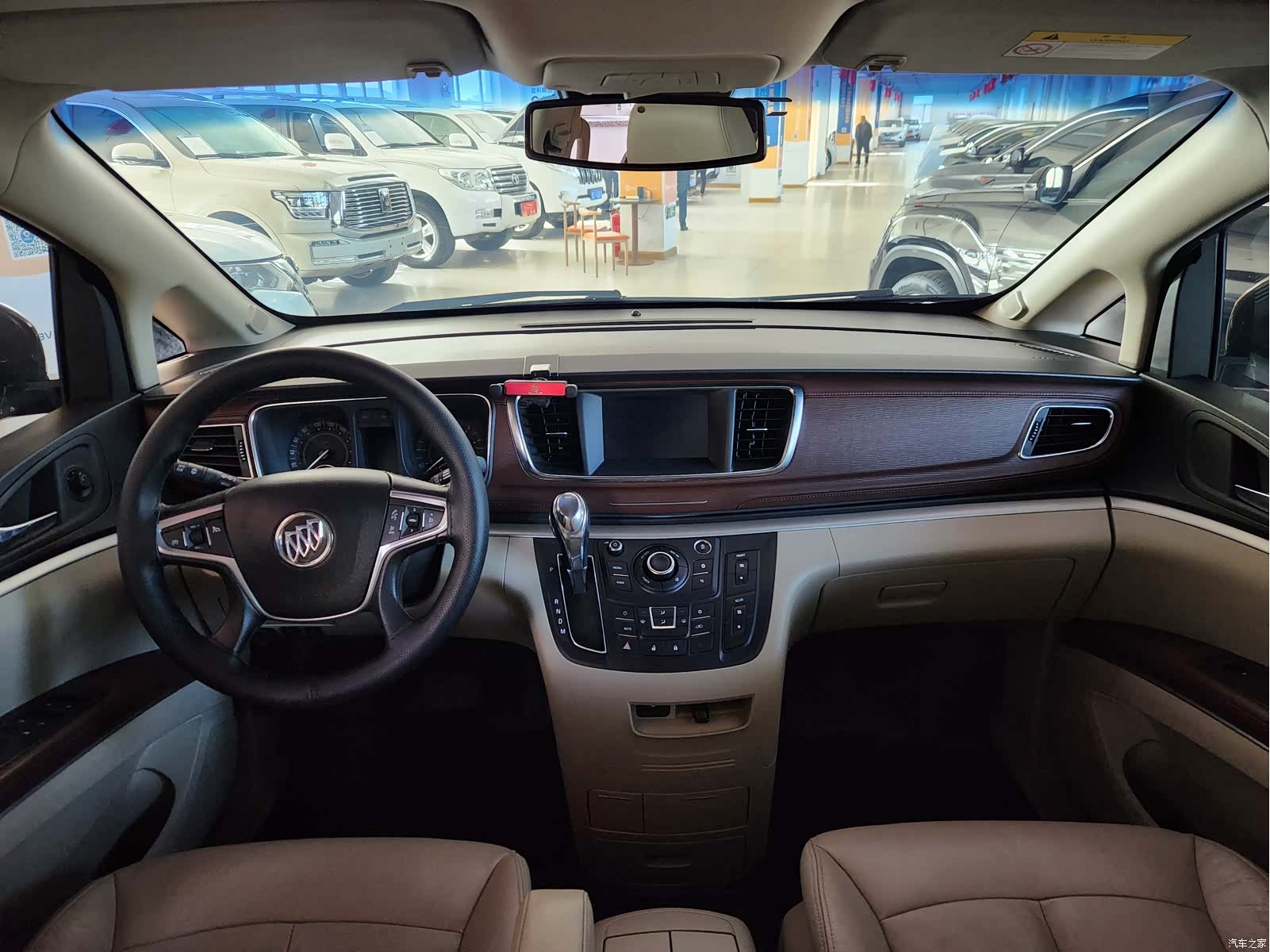 Buick GL8, 2019 9