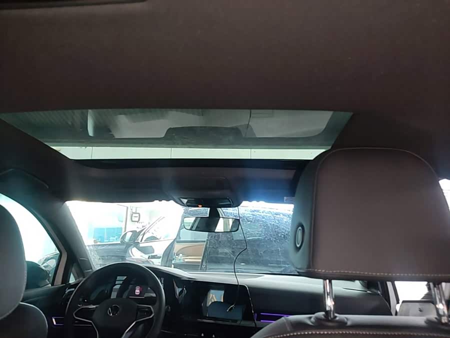 Volkswagen Golf 2024, фото 17
