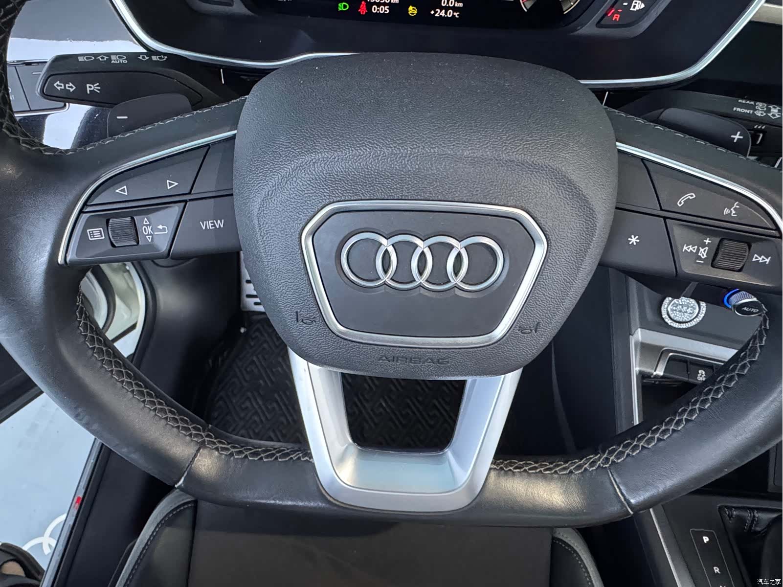 Audi Q3, 2023 11