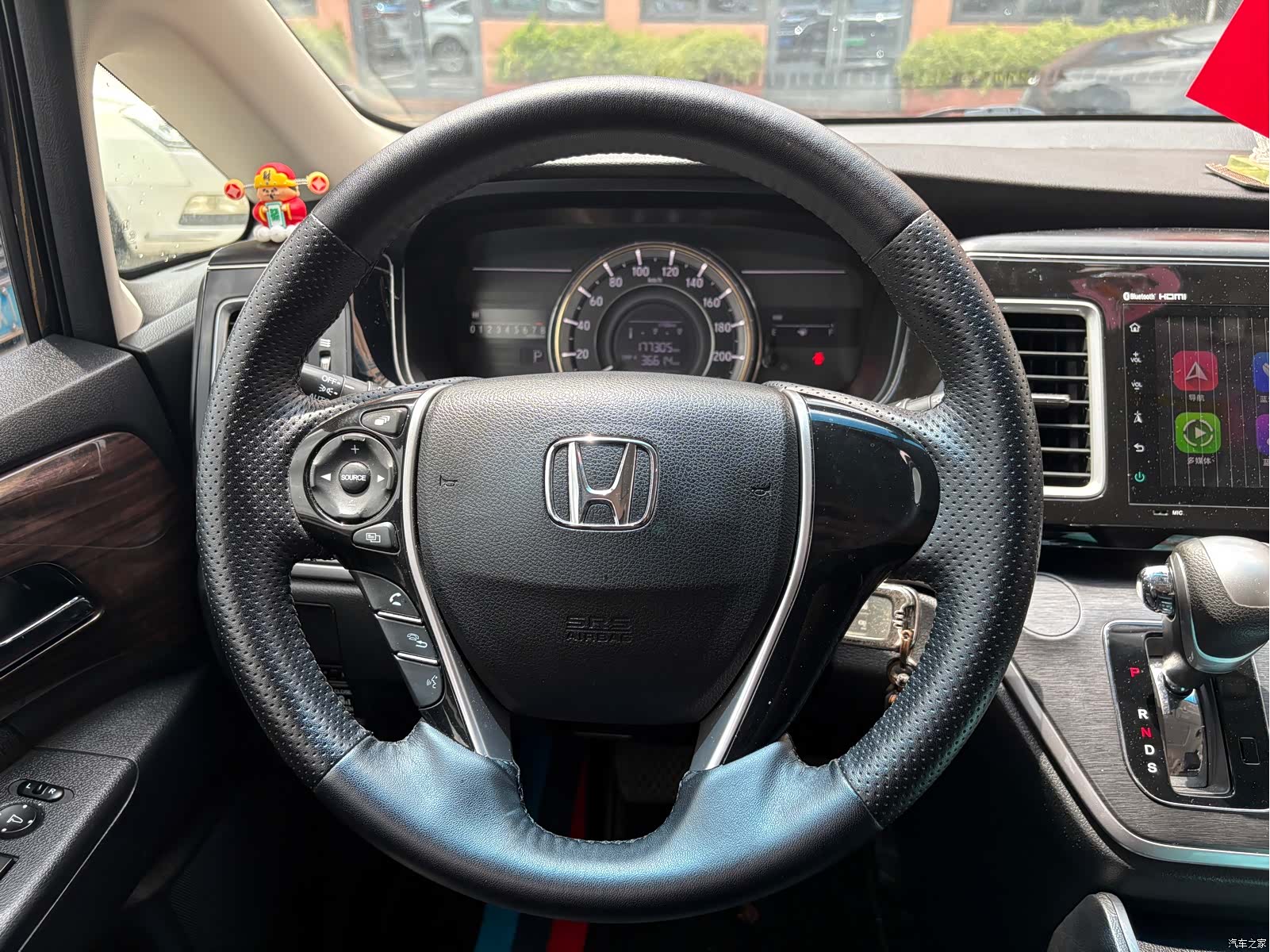 Honda Elysion, 2016 10