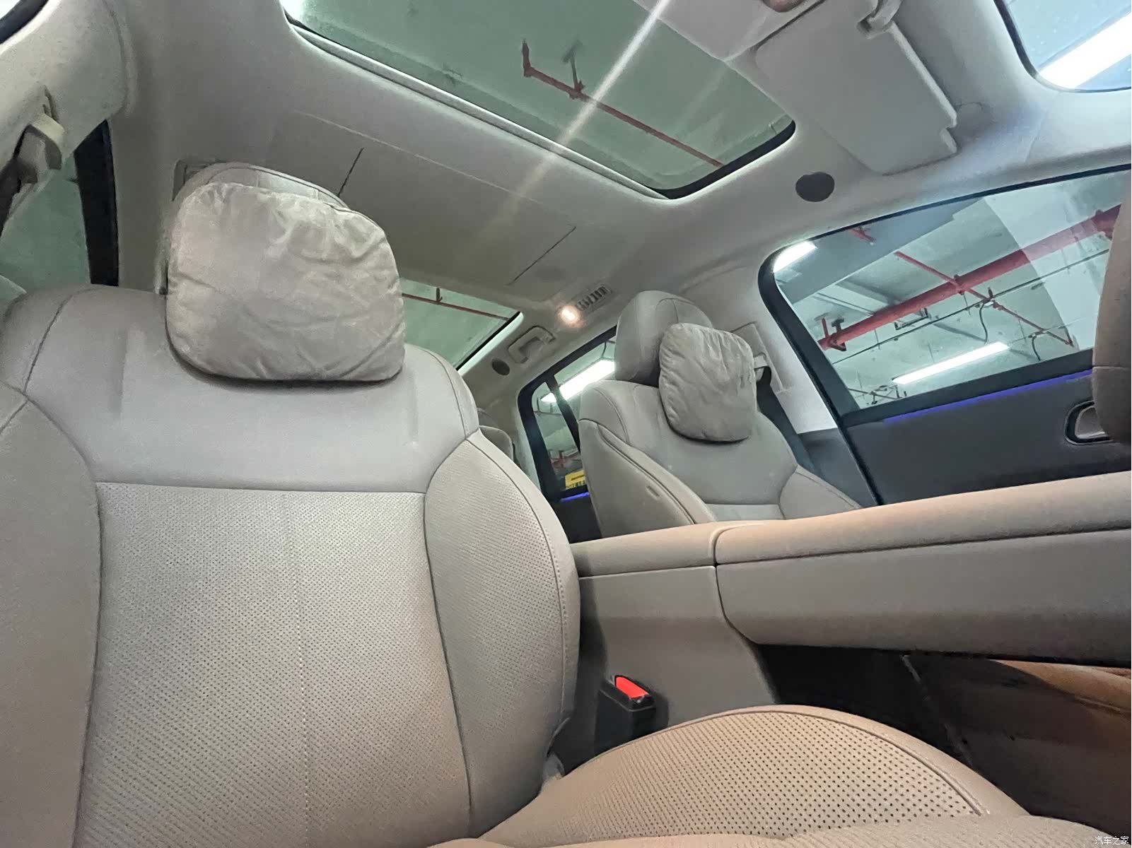 Li Auto i8, 2026 26