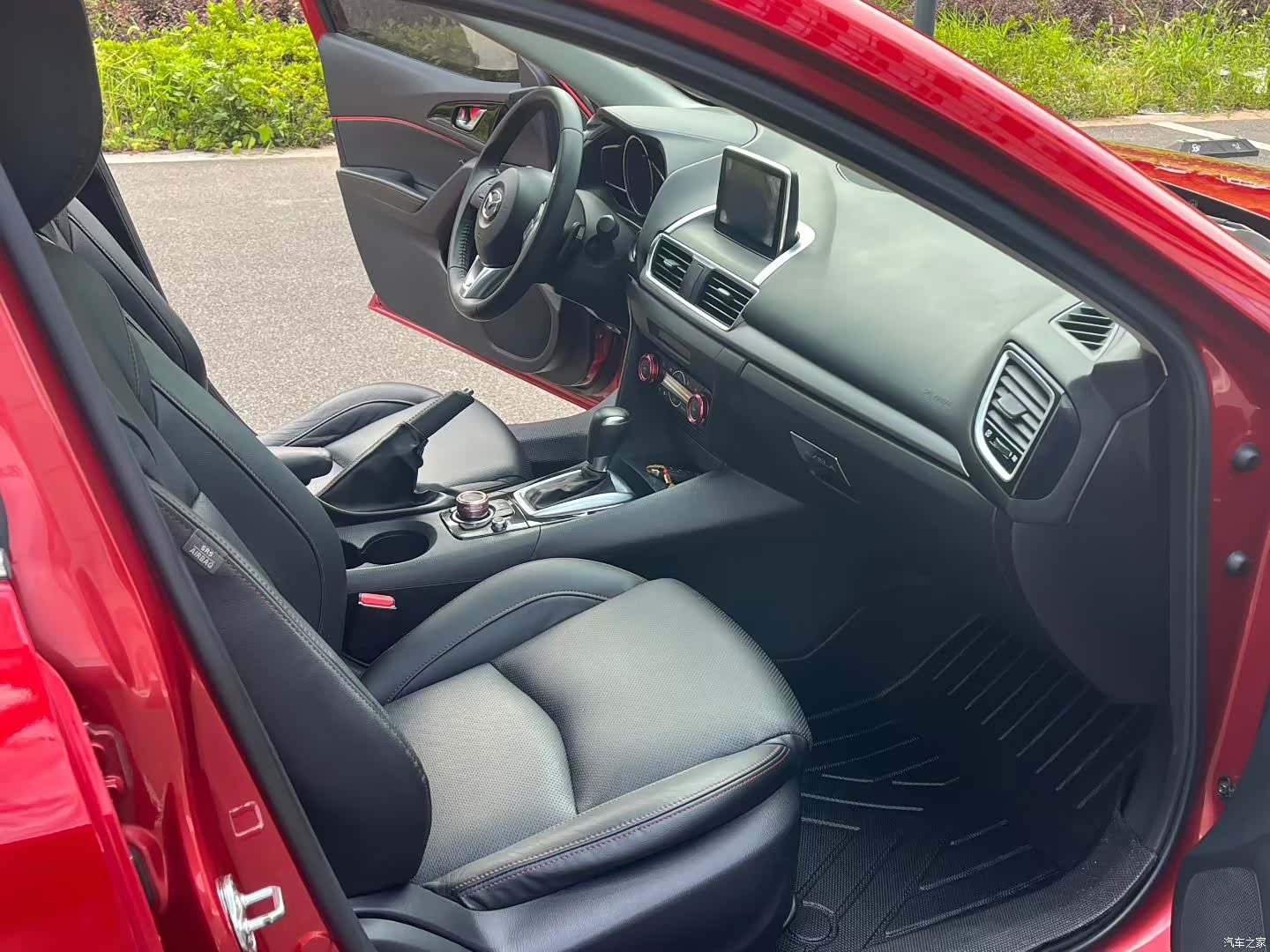 Mazda Mazda3, 2016 6