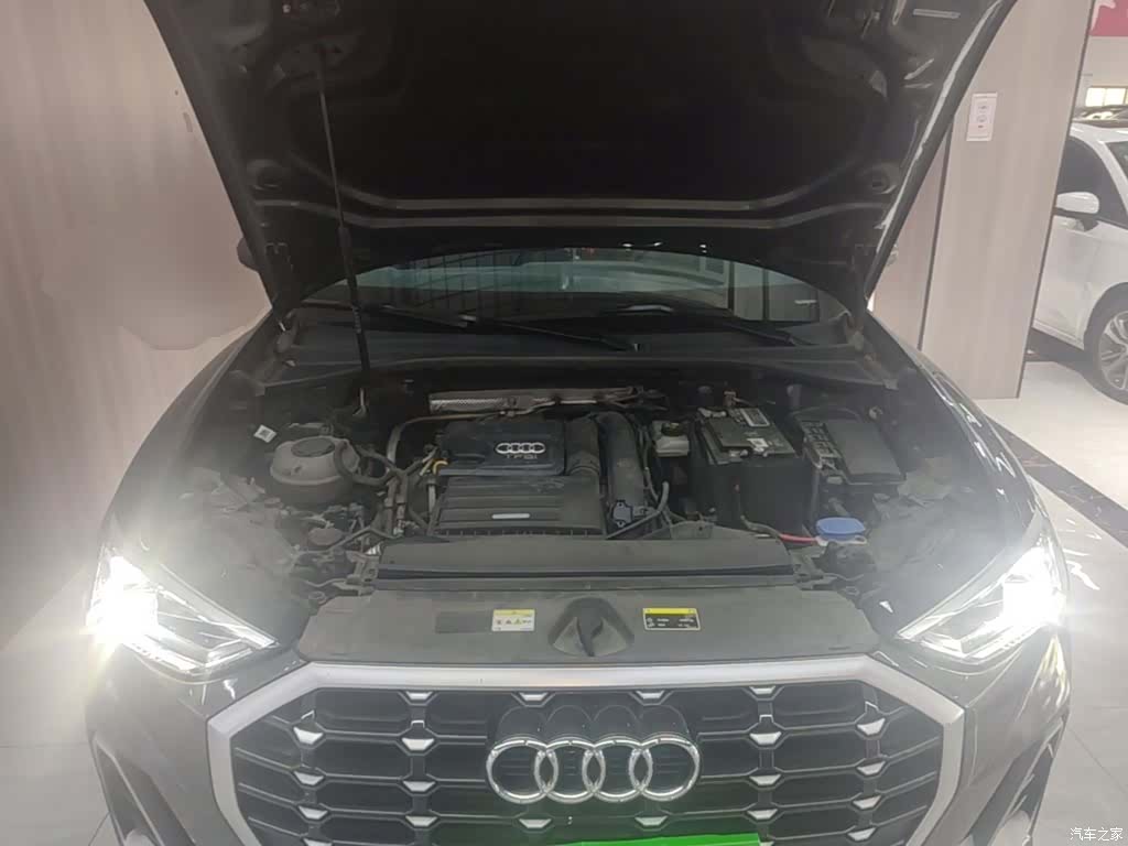 Audi Q3, 2023 20