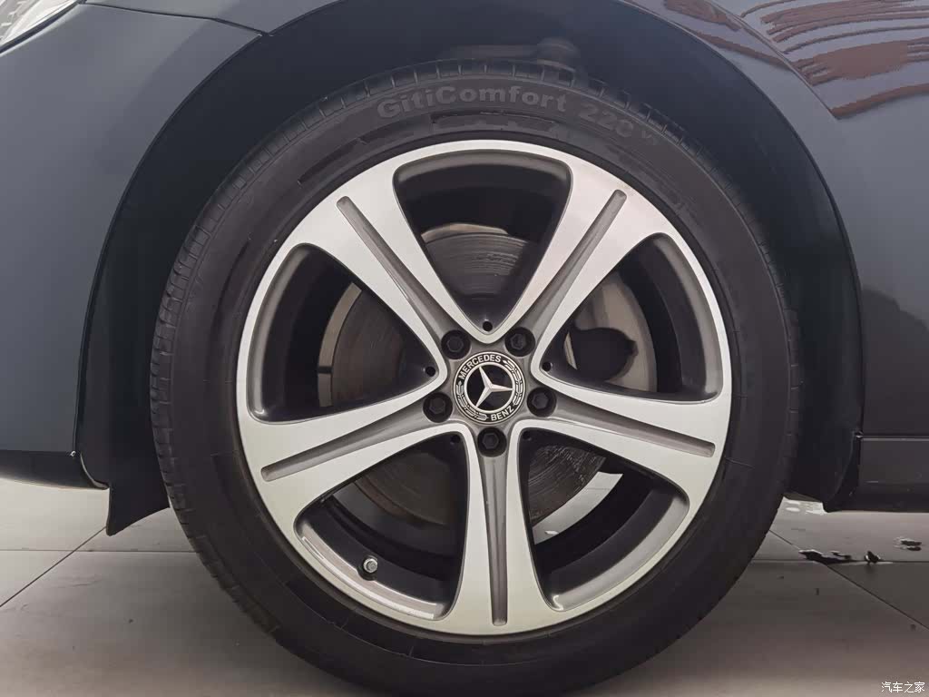 Mercedes-Benz E-Class, 2019 17