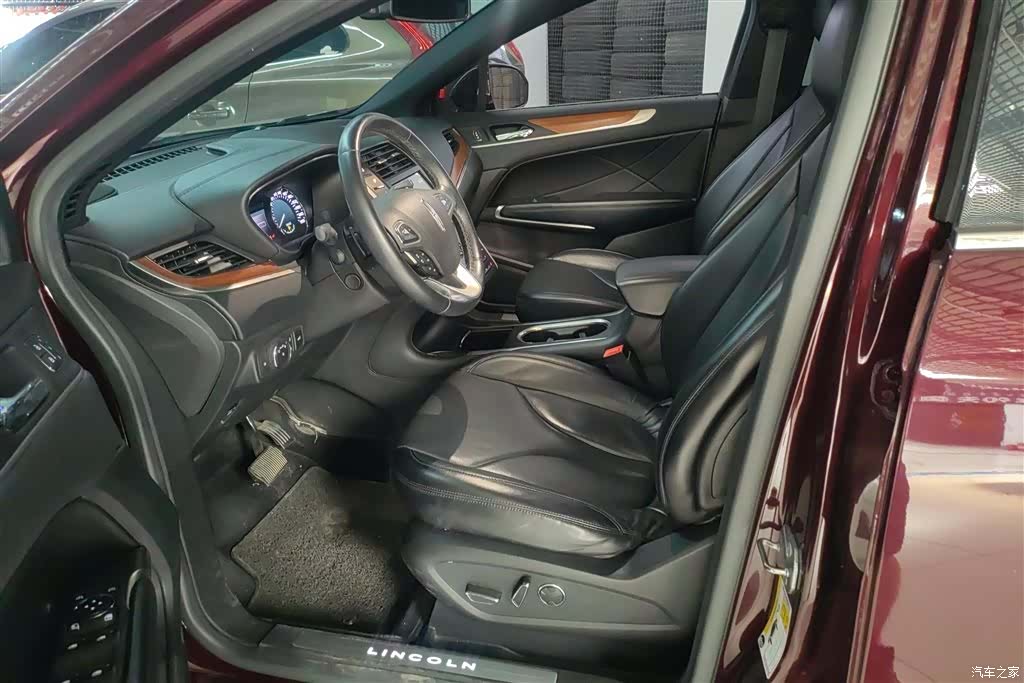 Lincoln MKC, 2019 9
