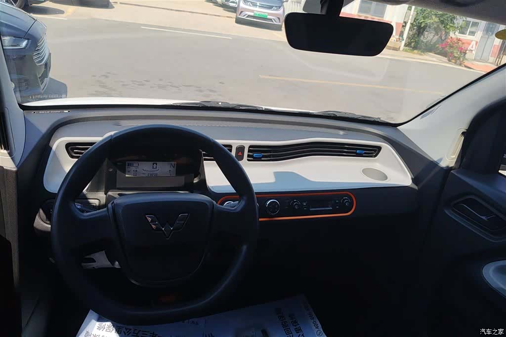 Wuling MINIEV, 2023 12