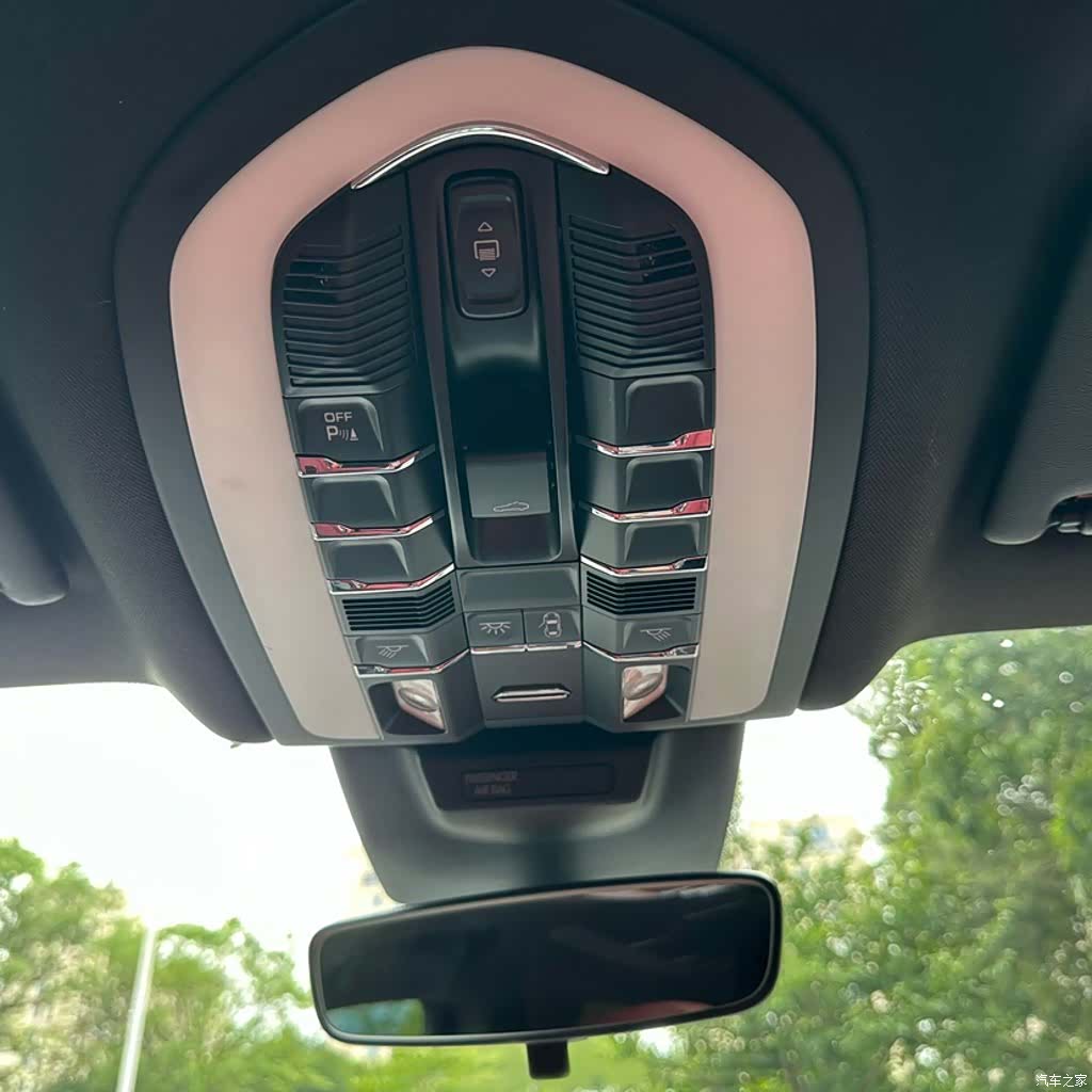 Porsche Macan, 2020 9