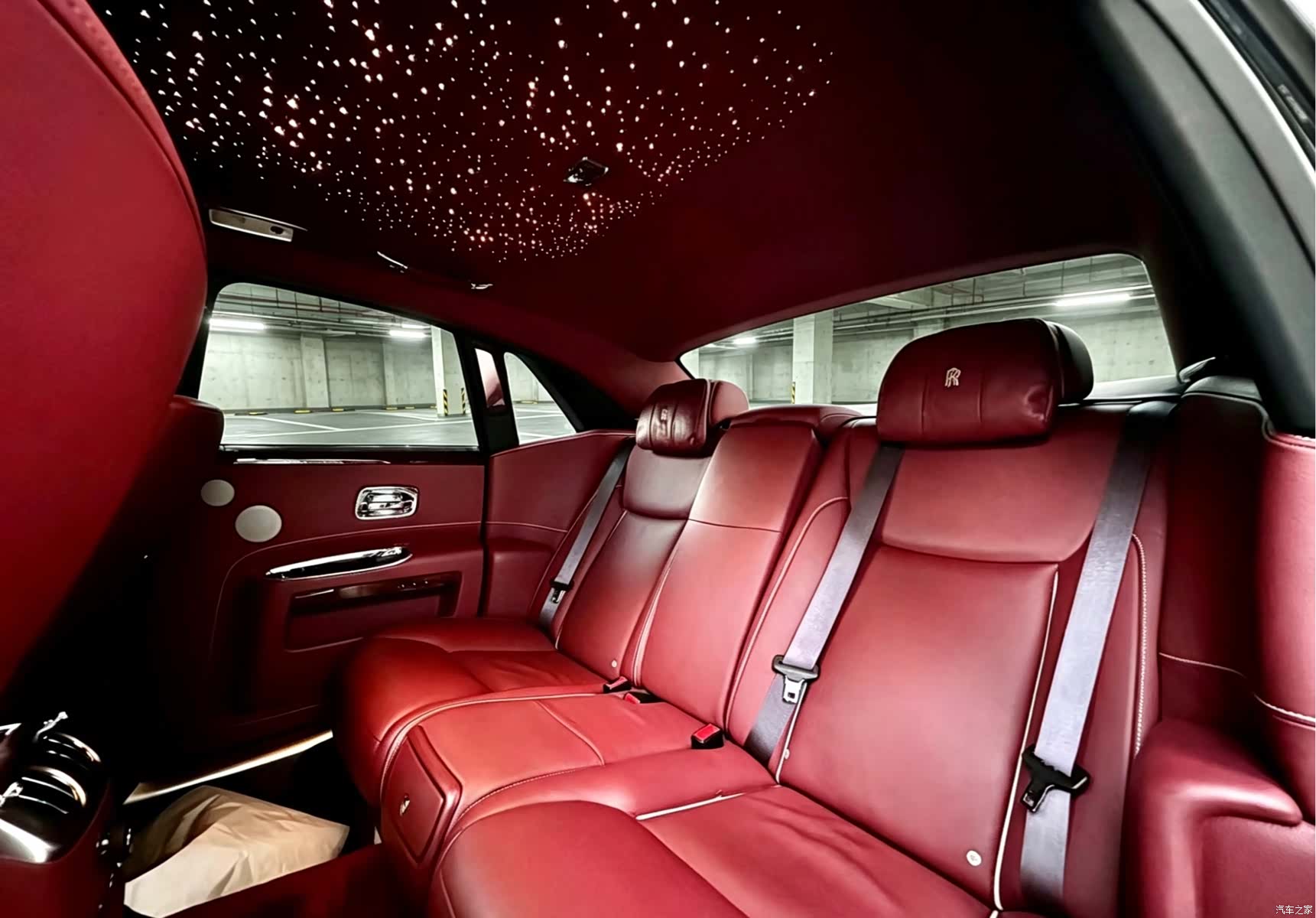 Rolls-Royce Ghost, 2018 7