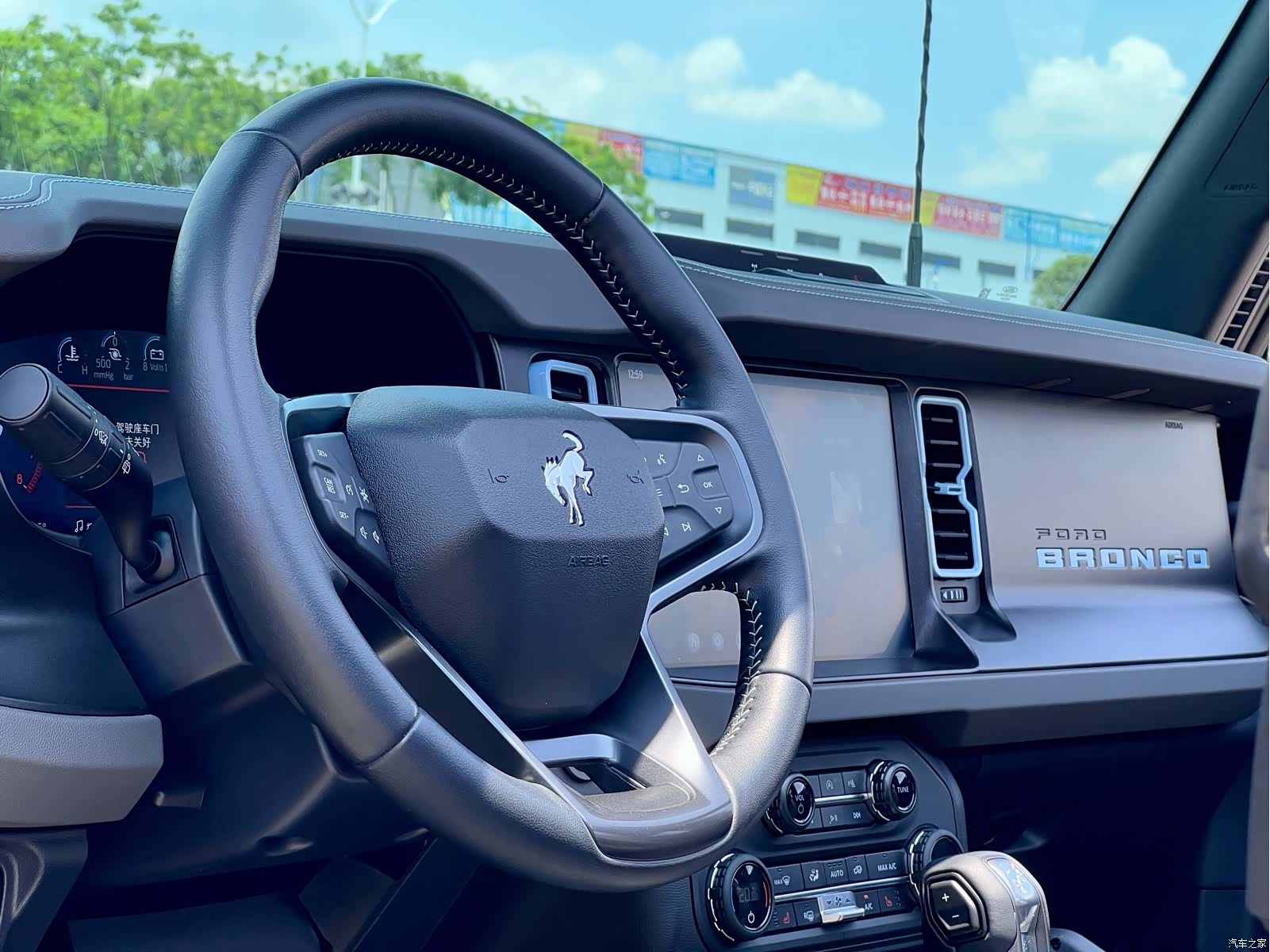 Ford Bronco, 2025 22