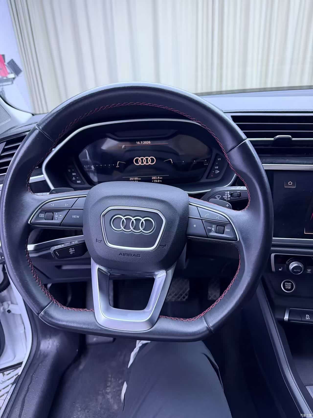 Audi Q3, 2022 8