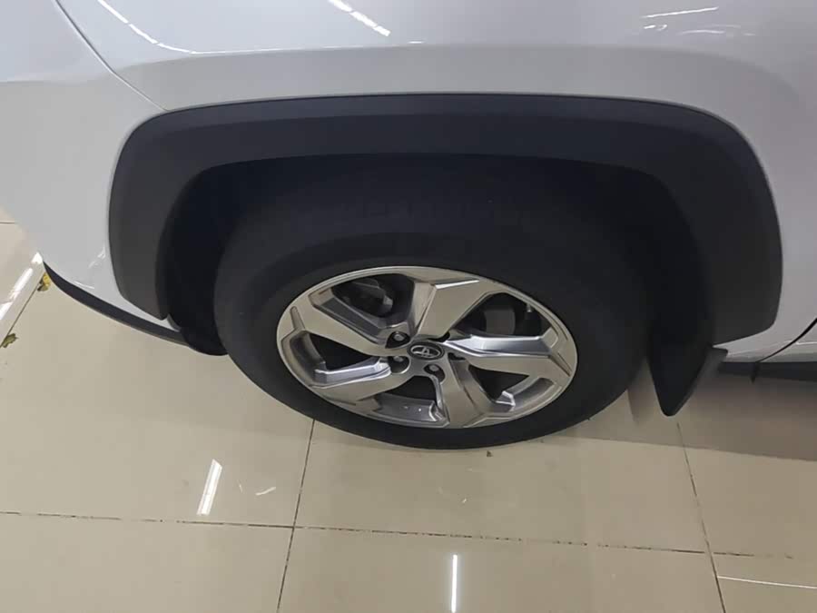 Toyota RAV4 2023, фото 22