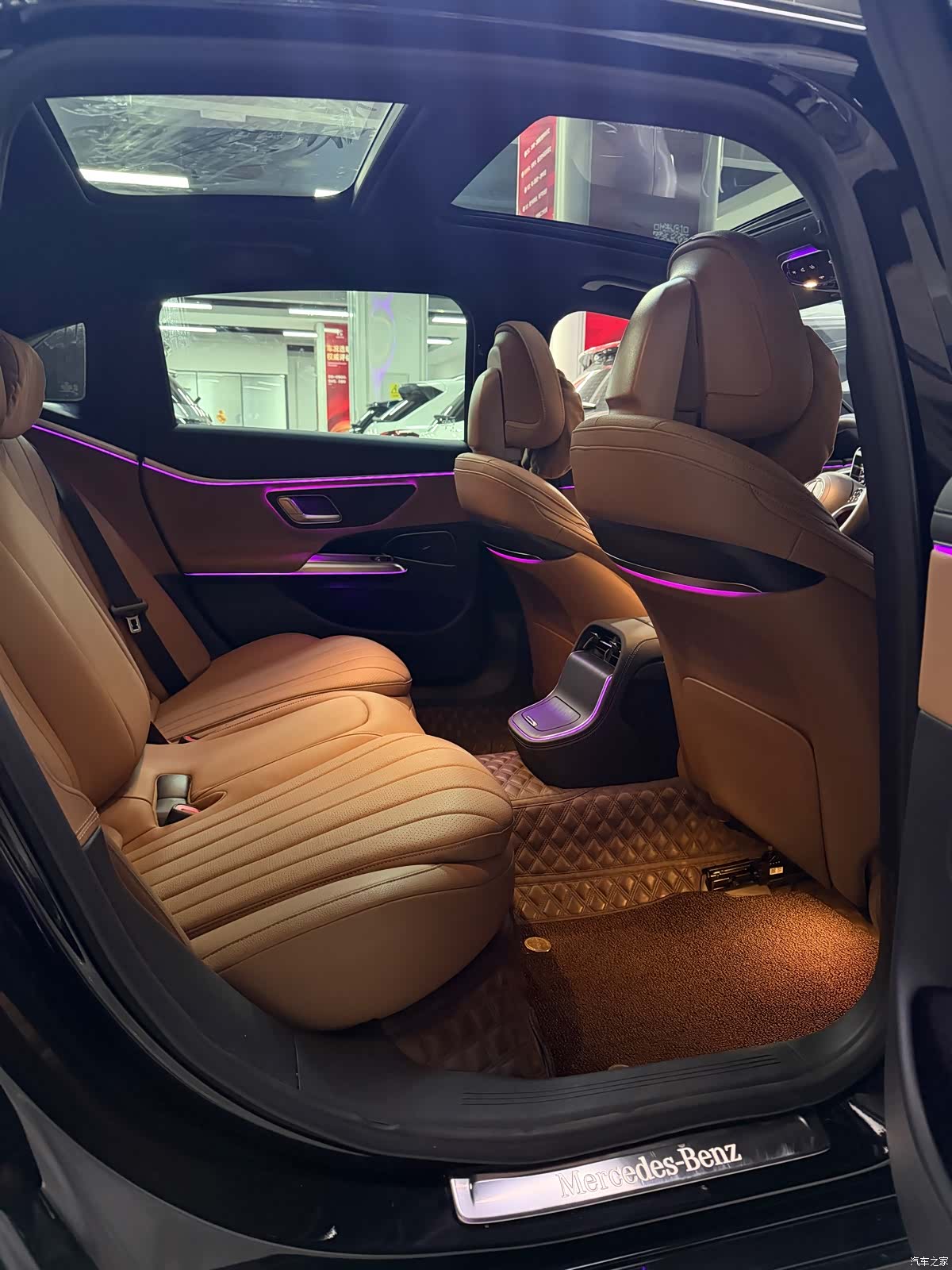 Mercedes-Benz E-Class, 2024 13
