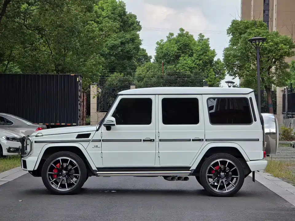 Mercedes-Benz G-class