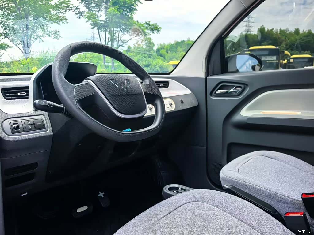 Wuling MINIEV, 2022 4