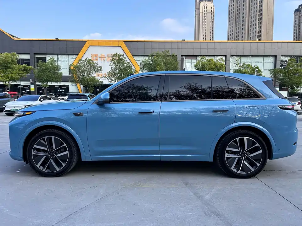 Li Auto Ideal L7