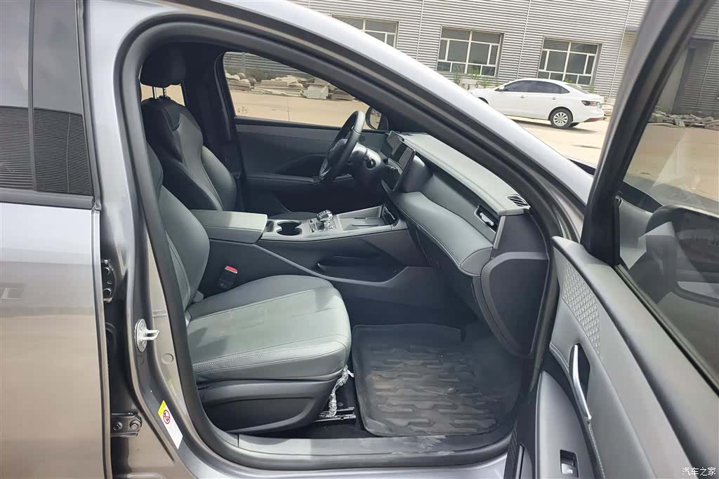 BYD Qin, 2025 8